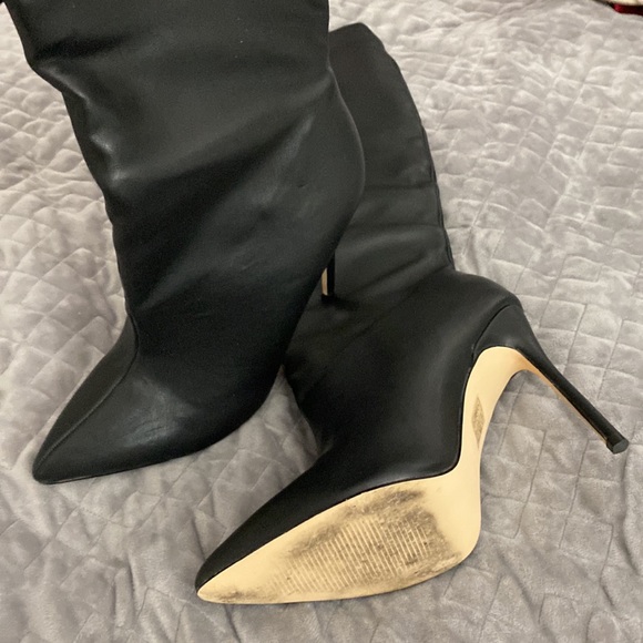 Black Mid-Calf boots! - Picture 4 of 7